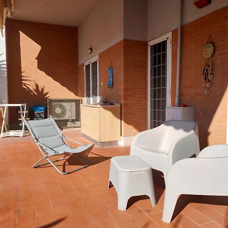 Lele House Fiumicino - Intero Appartamento Aeroporto Di Fiumicino - Nuova Fiera Di Roma Bagian luar foto